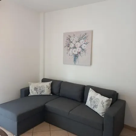 شقة Appartamento Aosta *