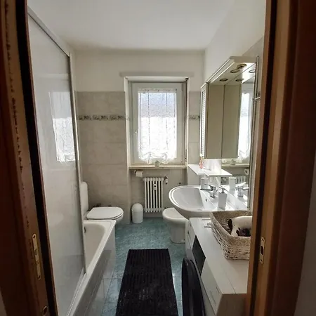 Appartamento Aosta Apartman *