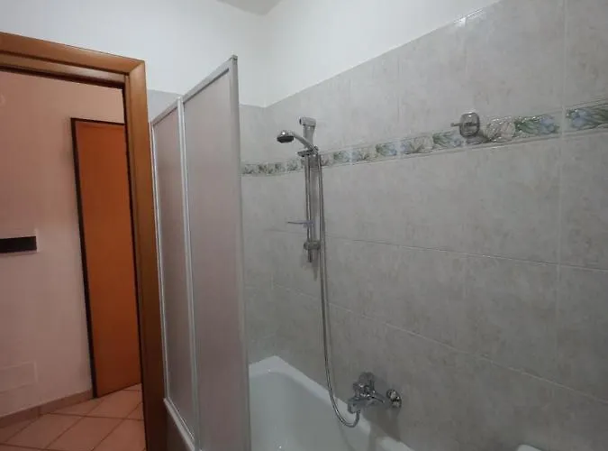 Apartament Appartamento Aosta *