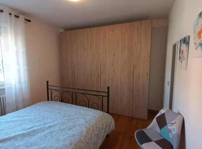 Apartament Appartamento Aosta *